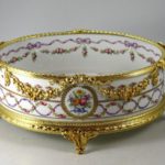 оценить старинную вазу